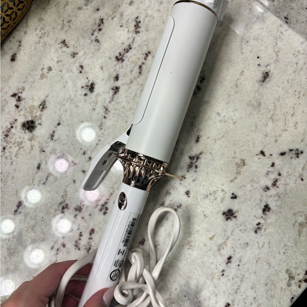 T3 White and Gold Curling Iron